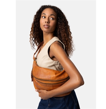 ReDesigned skind bumbag, Jina.